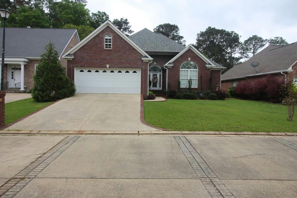 8 TWIN OAKS PL, LAUREL, MS 39440, photo 1 of 61